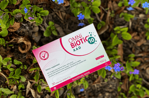 OMNi-BiOTiC® 10 AAD wśród kwiatówa